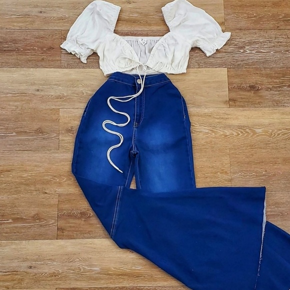 Sexy Sweet Crop Top - Picture 3 of 4